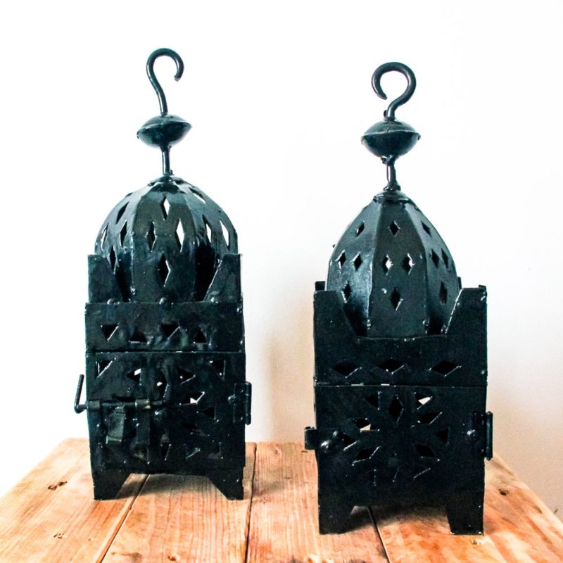Marokkanische Laterne aus schwarzem Metall