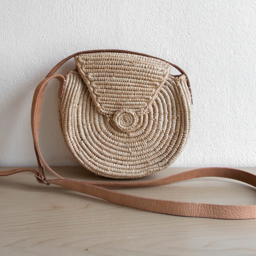 Runde Korbtasche RAFFIA aus Bast Runde Korbtasche RAFFIA aus Bast