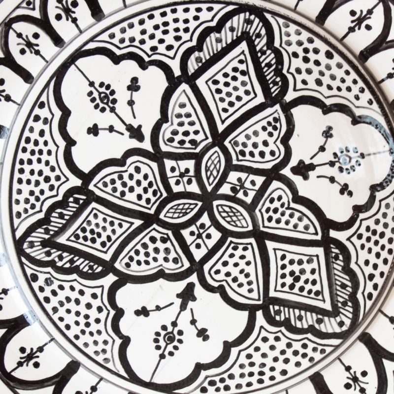 Marokkanische Platte ORIENT in schwarz weiß