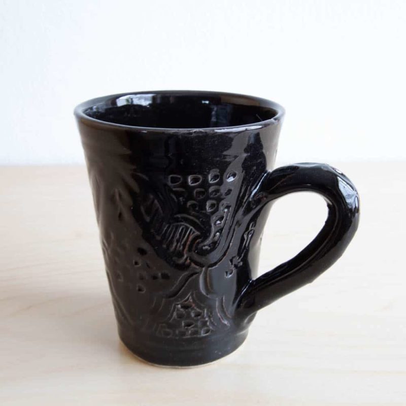 Strukturierte Tasse BLACK