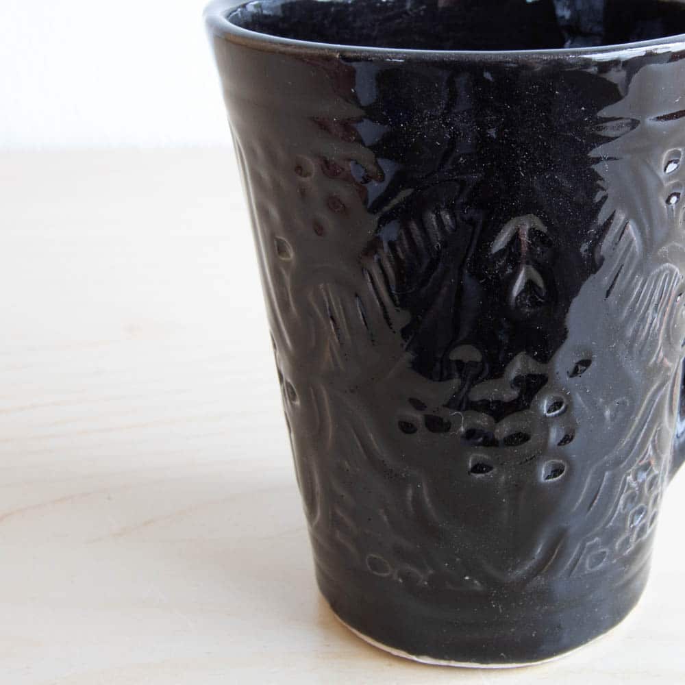 Strukturierte Tasse BLACK Strukturierte Tasse BLACK