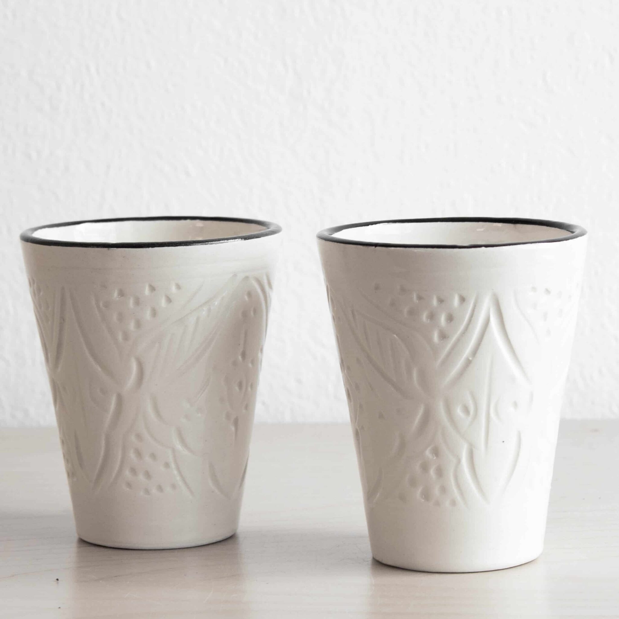 Marokkanischer Becher WHITE inweiß mit Struktur Marokkanischer Becher WHITE inweiß mit Struktur