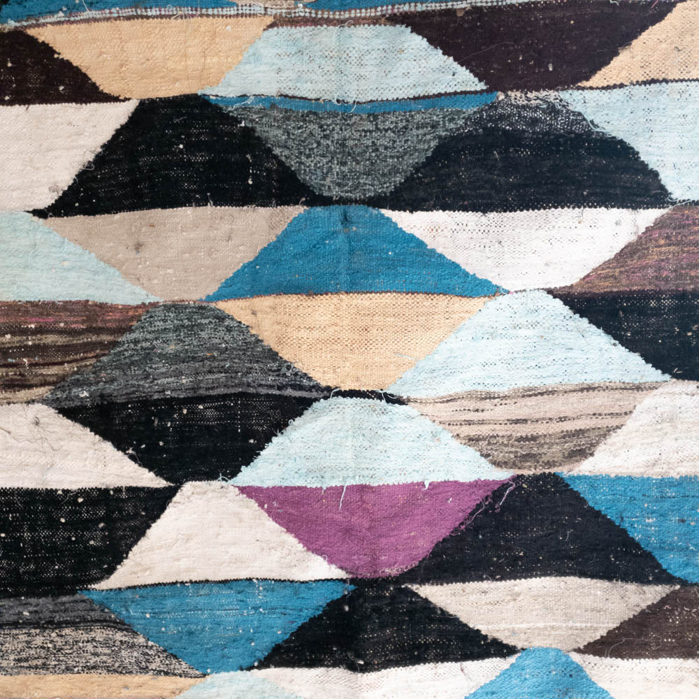 Marokkanischer Vintage Boucherouite Teppich Marokkanischer Vintage Boucherouite Teppich