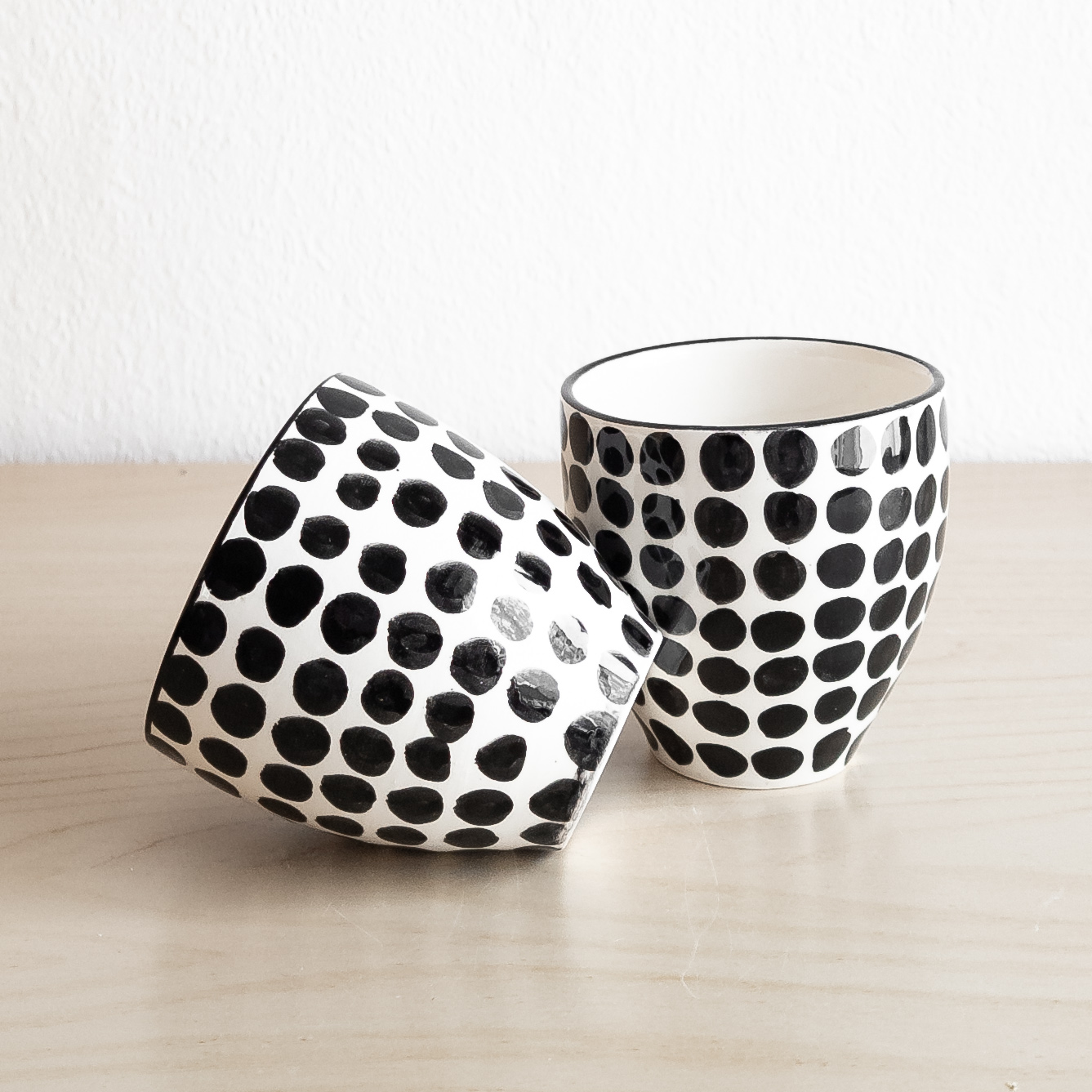 Becher POLKA DOTS im 2er-Set (4) Becher POLKA DOTS im 2er-Set (1)