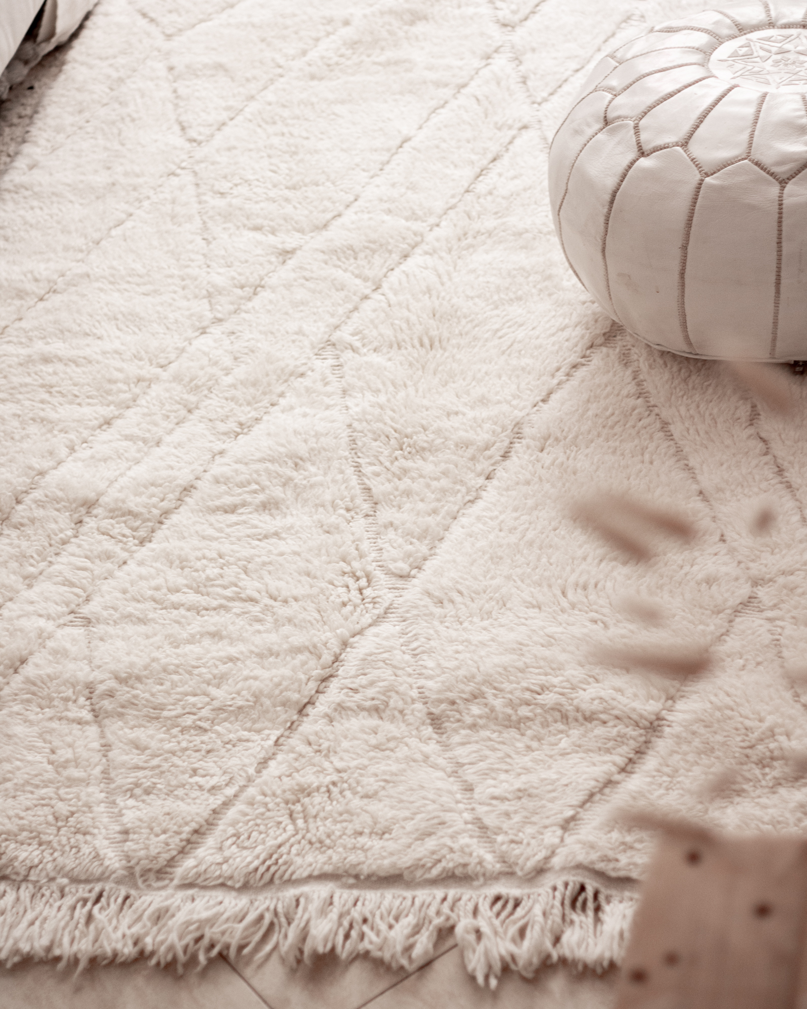 Beni Mrirt 1,50m x 2,40m - cremefarbener Wollteppich Beni Mrirt 1,50m x 2,40m - cremefarbener Wollteppich