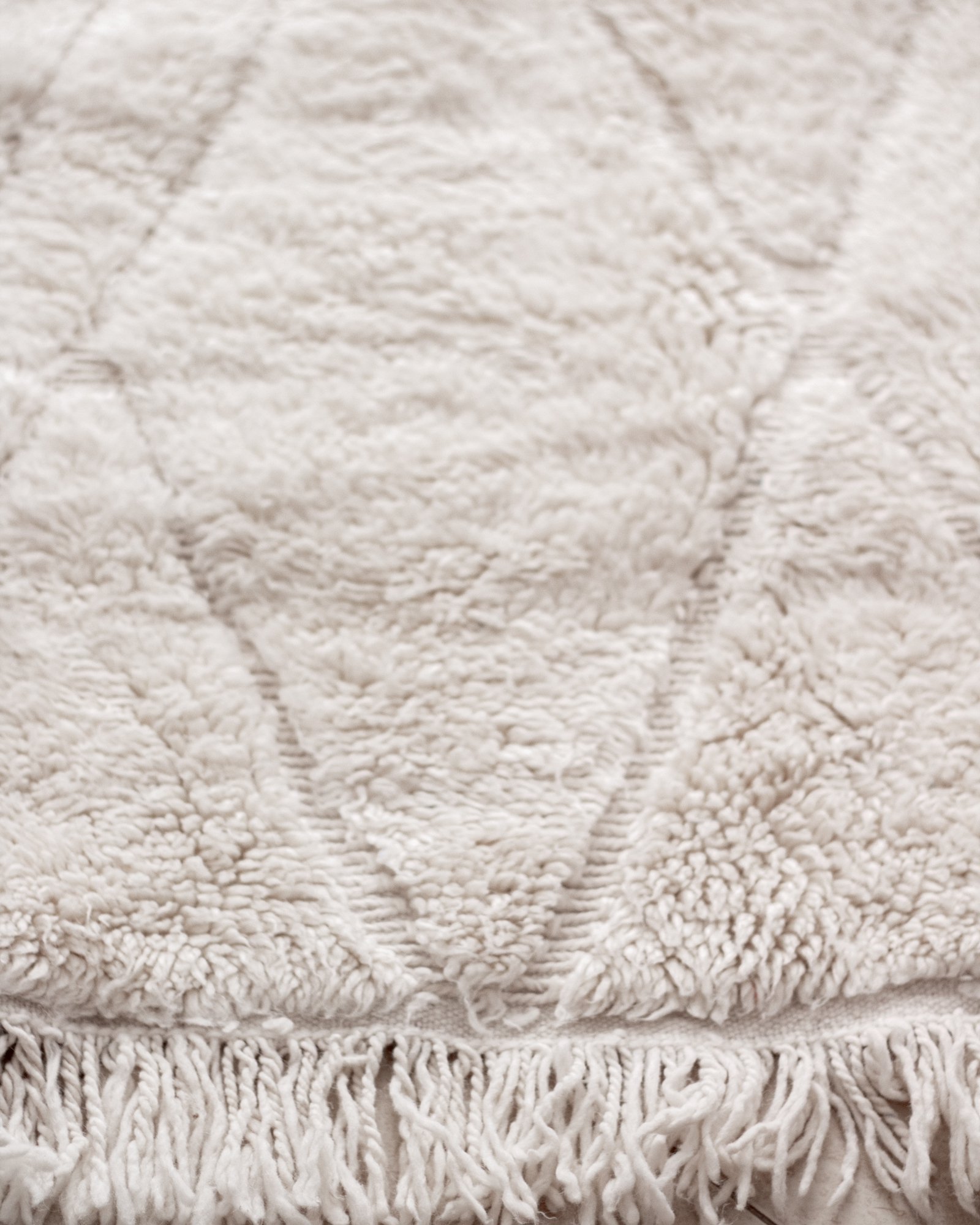 Beni Mrirt 1,50m x 2,40m - cremefarbener Wollteppich Beni Mrirt 1,50m x 2,40m - cremefarbener Wollteppich